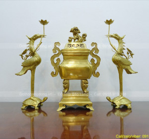 bo-dinh-hac-vuong-tai-may-tron-60cm-bang-dong-catut