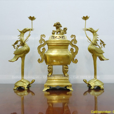 bo-dinh-hac-vuong-tai-may-tron-60cm-bang-dong-catut