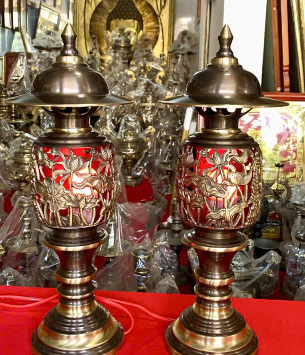 den-tho-cam-dien-mau-2-cong-nghe-cao-47cm