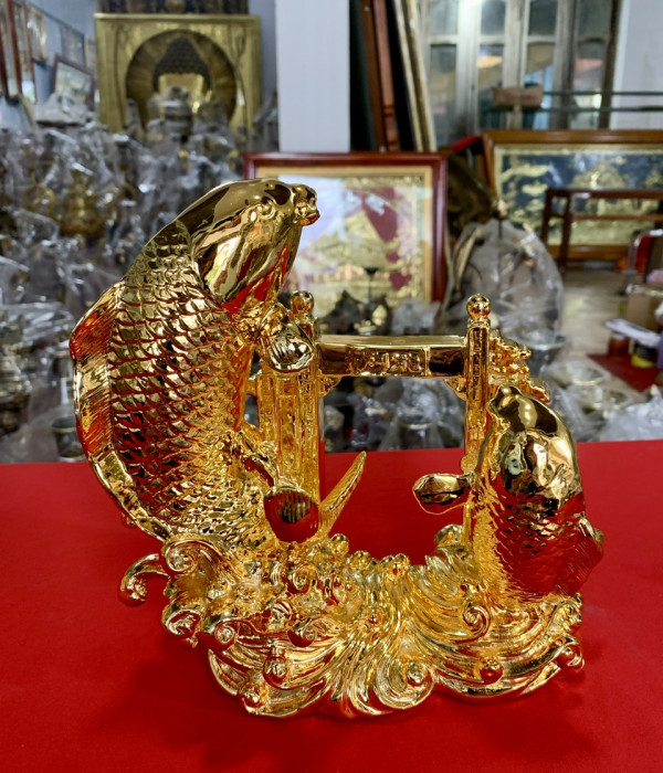 tuong-ca-chep-vuot-vu-mon-bang-dong-ma-vang